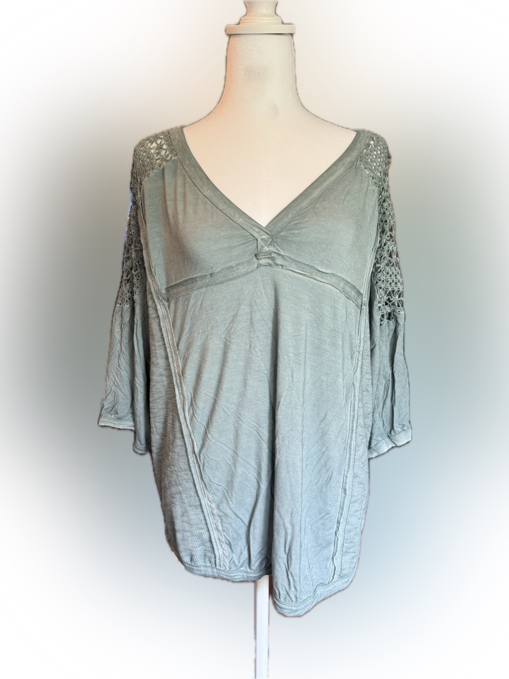 POL Sage Green V-Neck Crochet Sleeve Women's Top